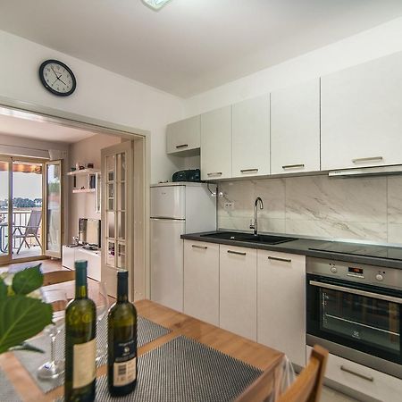 Apartment Vesna Kandlerova Пореч Екстериор снимка